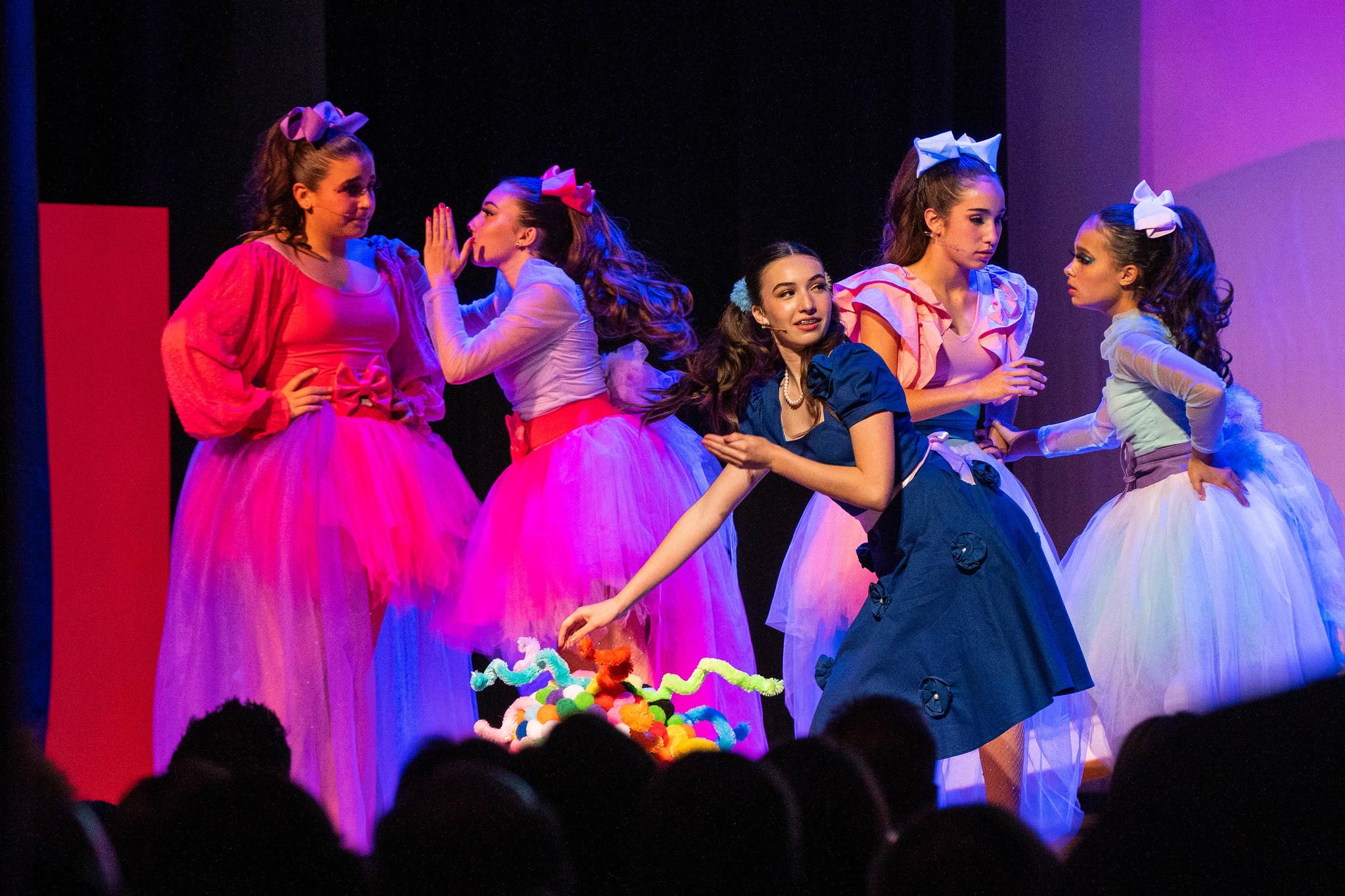 Middle School drama students perform in Suessical