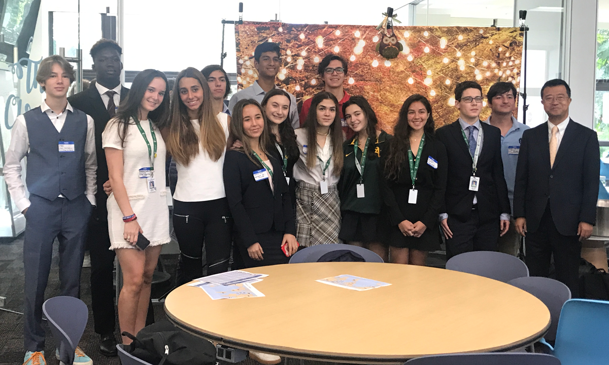 Students at the US-Japan Diplomacy project